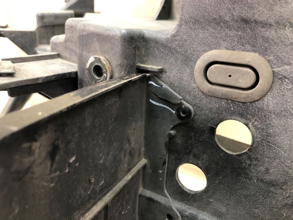 62500CG000 | Панель передня прав. INFINITI FX S50 03-08 - Фото 13