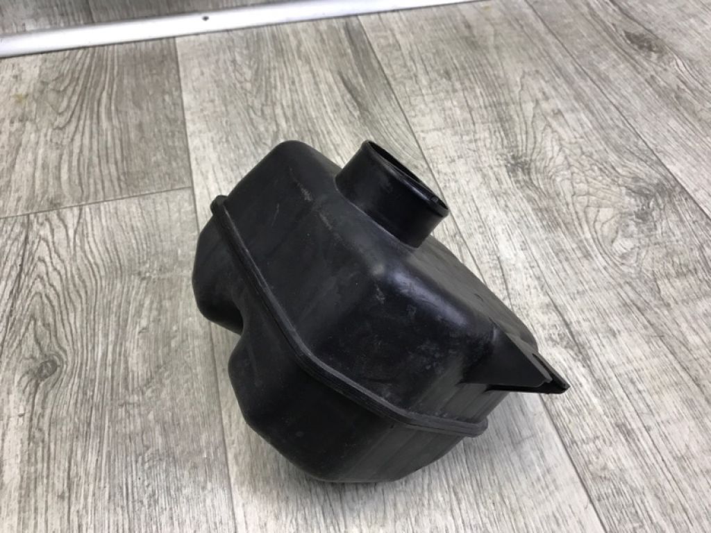 Резонатор повітряного фільтра INFINITI FX S50 03-08 - Фото 2