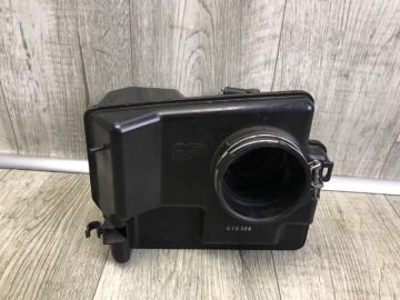 Резонатор повітряного фільтра TOYOTA CAMRY 40 06-11