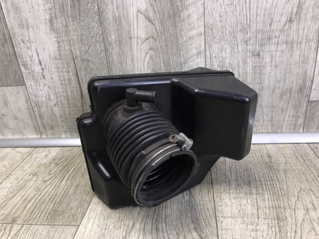 17881-31140 | Резонатор повітряного фільтра TOYOTA CAMRY 40 06-11 - Фото 2