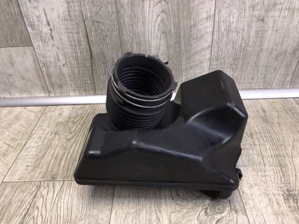 17881-31140 | Резонатор повітряного фільтра TOYOTA CAMRY 40 06-11 - Фото 3