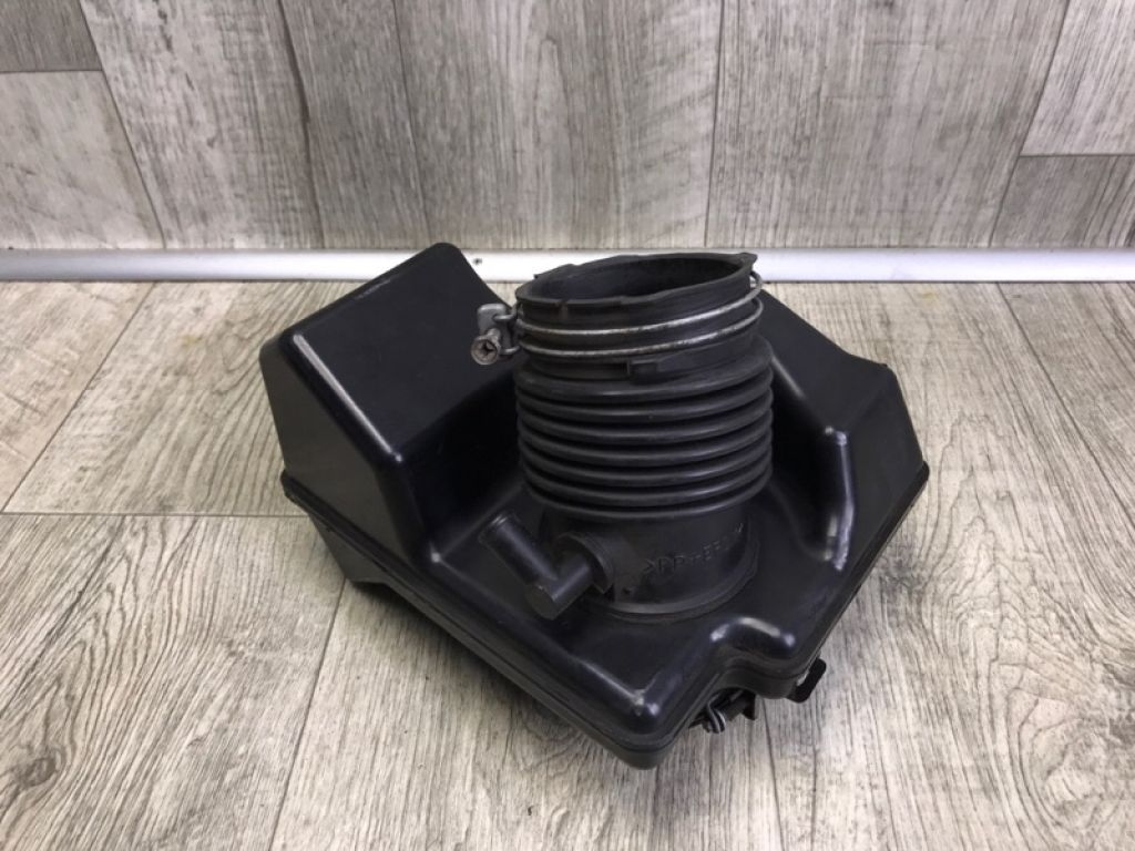 17881-31140 | Резонатор повітряного фільтра TOYOTA CAMRY 40 06-11 - Фото 5