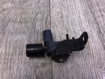 Клапан електромагнітний (вакуумний) TOYOTA CAMRY 40 06-11