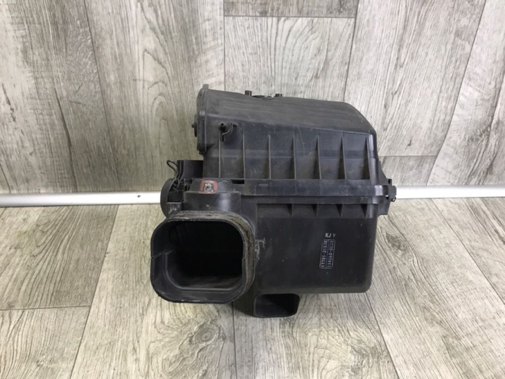 17700-31740 | Корпус повітряного фільтра TOYOTA CAMRY 40 06-11 - Фото 2