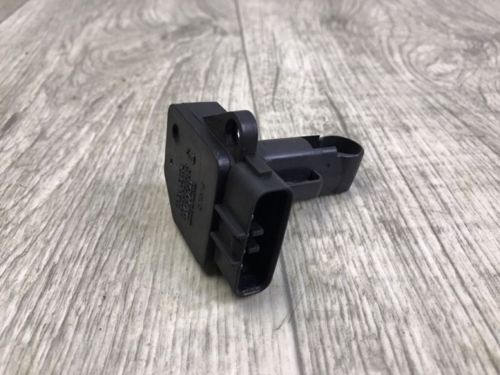 22204-22010 | Витратомір повітря TOYOTA CAMRY 30 02-06