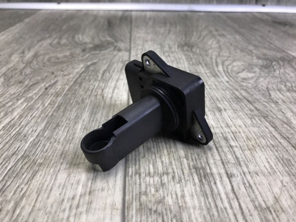 22204-22010 | Витратомір повітря TOYOTA CAMRY 30 02-06 - Фото 3