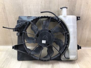 Дифузор вентилятора основного радіатора HYUNDAI ELANTRA MD 10-15