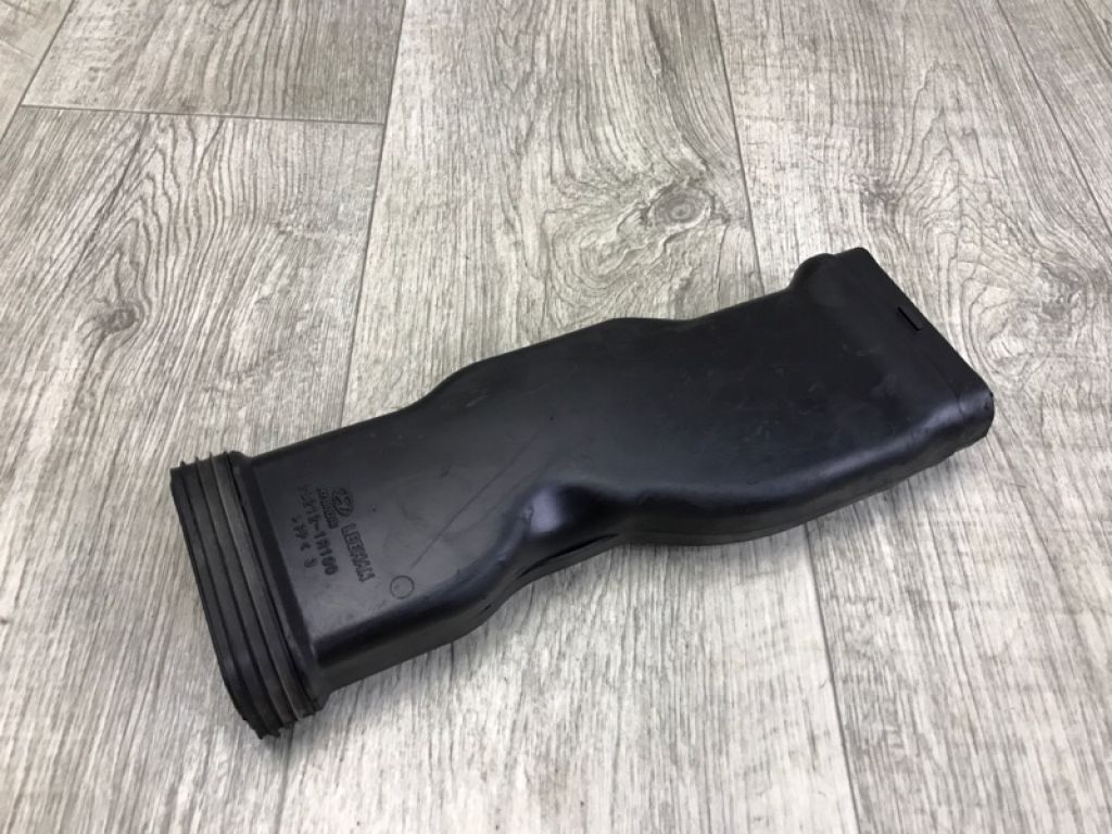 28210-1R100 | Повітрозабірник HYUNDAI ACCENT RB 10-