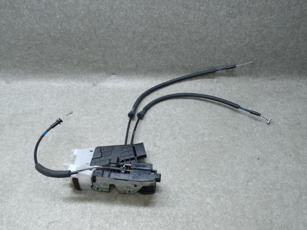 81420-D3000 | Замок двері задн. прав. HYUNDAI TUCSON TL 15-20