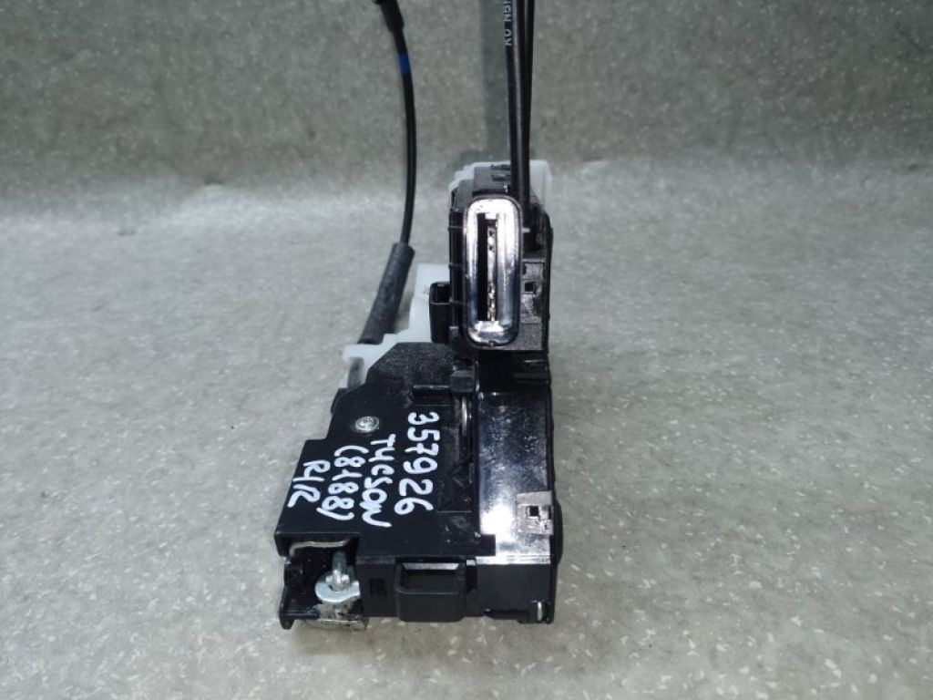 81420-D3000 | Замок двері задн. прав. HYUNDAI TUCSON TL 15-20 - Фото 3