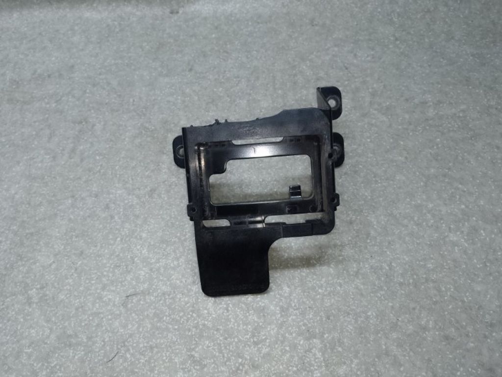 95812-D3000 | Кронштейн датчика слепых зон лев. HYUNDAI TUCSON TL 15-20 - Фото 2