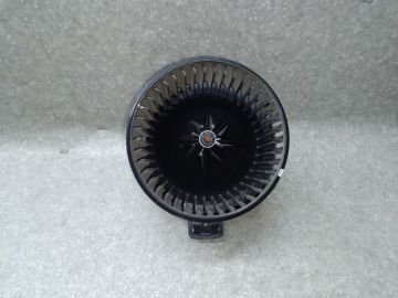 Моторчик печки HYUNDAI TUCSON TL 15-20