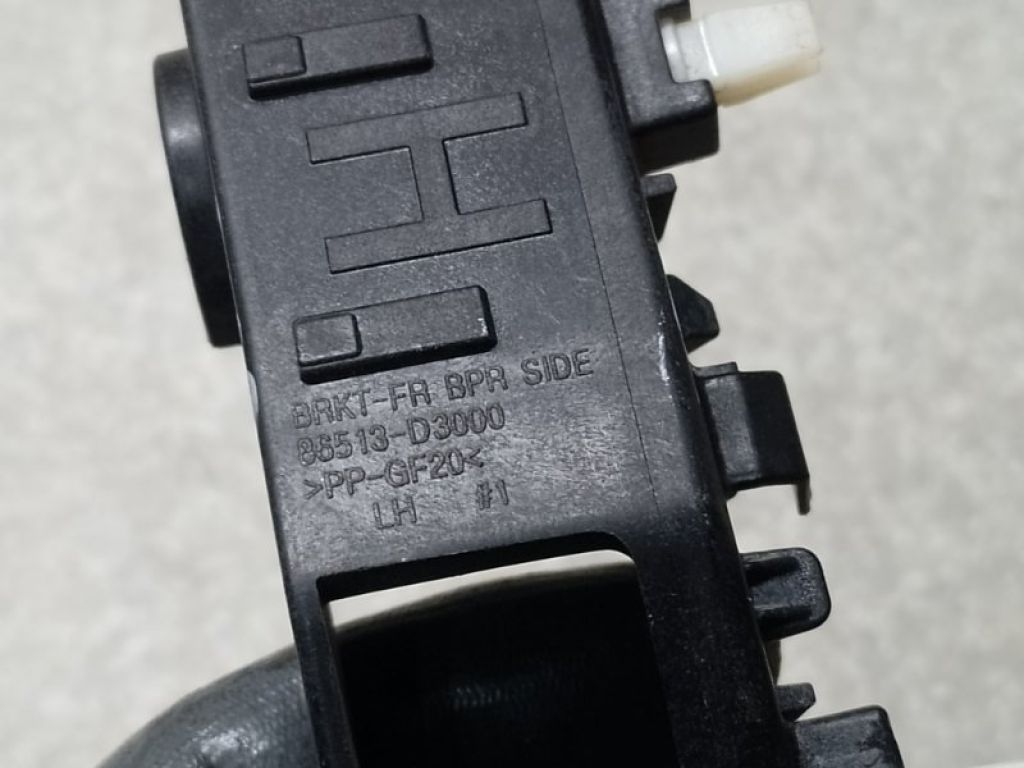 86513-D3000 | Кронштейн переднього бампера (на крилі) лів. HYUNDAI TUCSON TL 15-20 - Фото 4