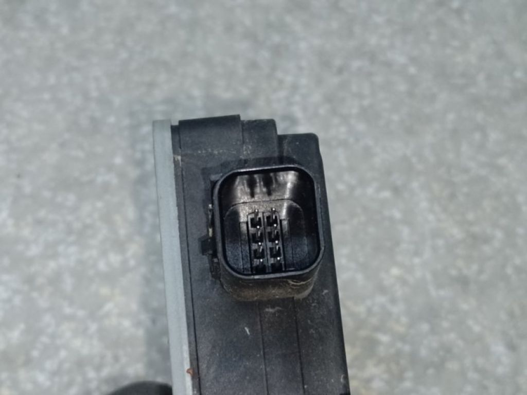 95811-D3000 | Датчик сліпих зон HYUNDAI TUCSON TL 15-20 - Фото 3