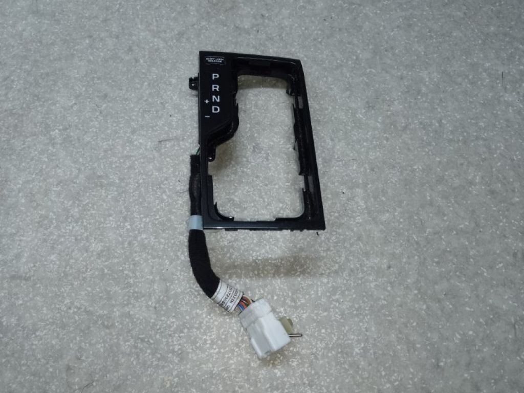 84654-D3010 | Индикатор выбора скоростей HYUNDAI TUCSON TL 15-20