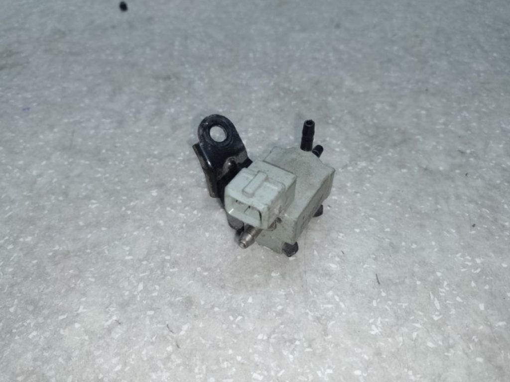 39400-2C300 | Клапан электромагнитный (вакуумный) HYUNDAI TUCSON TL 15-20