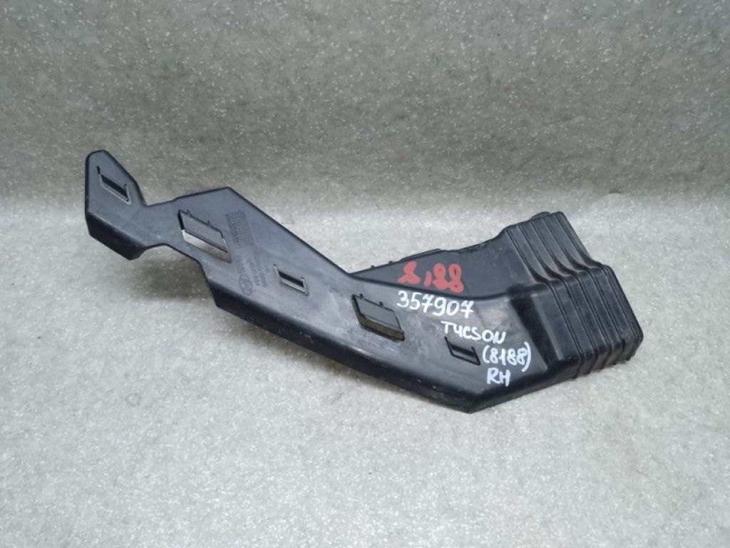 86552-D3000 | Кронштейн переднього бампера (під фарою) прав. HYUNDAI TUCSON TL 15-20