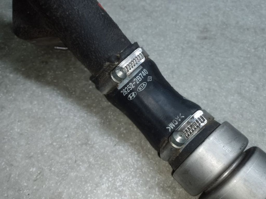 28253-2B740 | Патрубок інтеркулера HYUNDAI TUCSON TL 15-20 - Фото 3