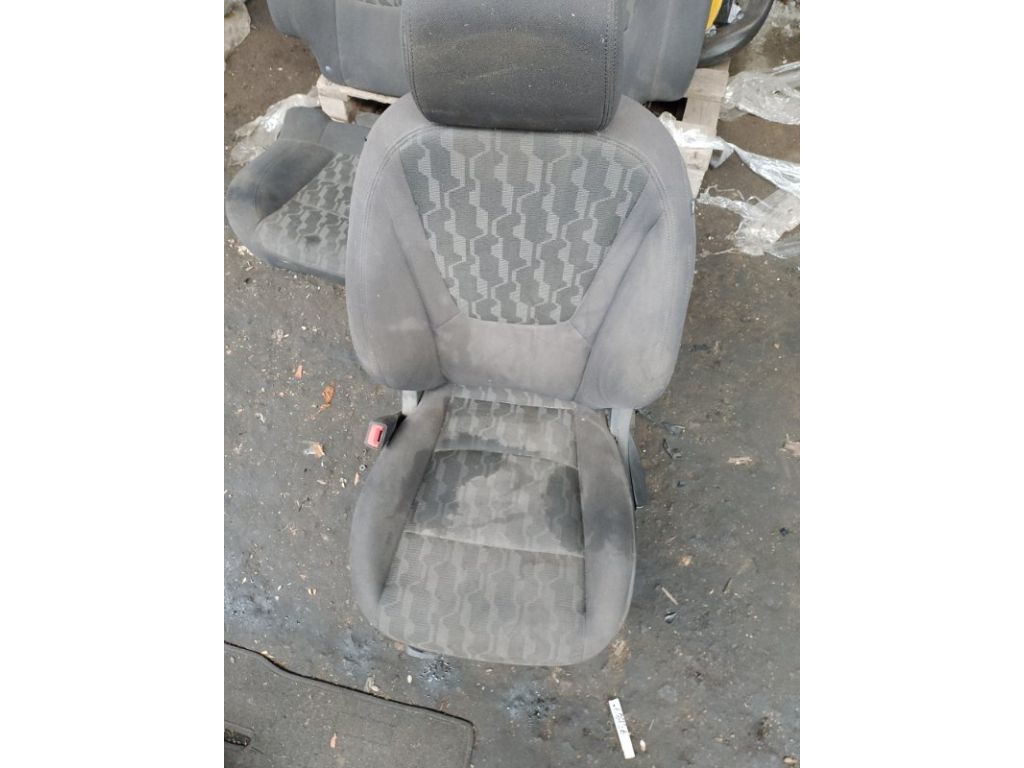 20933933 | Сиденья комплект CHEVROLET VOLT 10-15 - Фото 4