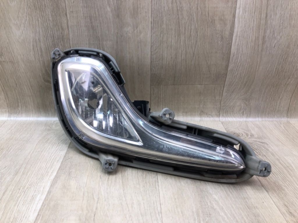 922021R000 | Протитуманна фара передн. прав. HYUNDAI ACCENT RB 10-