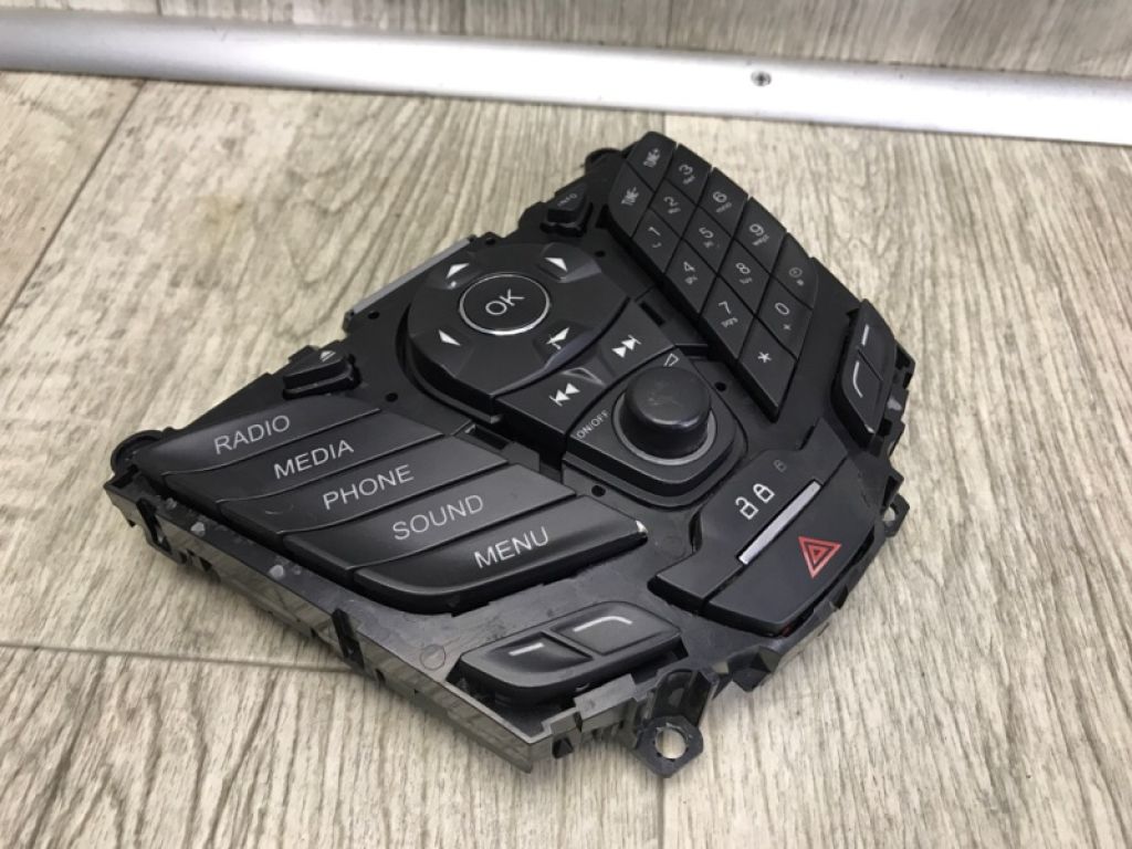 DM5Z-18C858-LA | Блок управления мультимедиа FORD FOCUS 10-18 - Фото 2