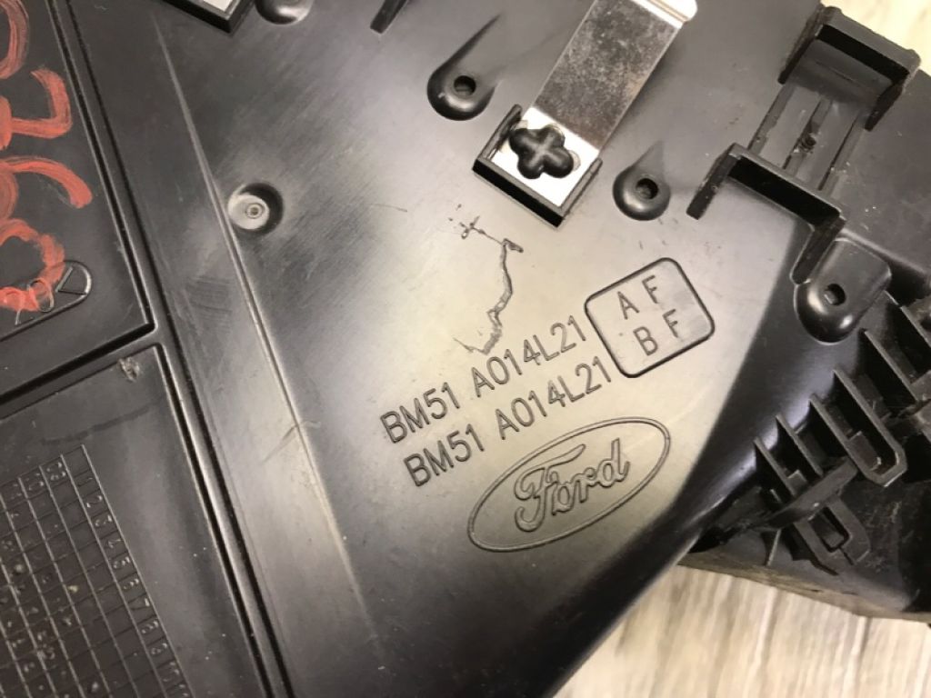 CV6Z-19893-CC | Дефлектор воздушный лев. FORD FOCUS 10-18 - Фото 5