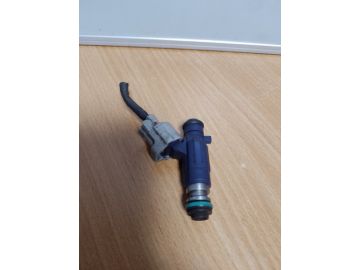 Форсунка паливна NISSAN X-TRAIL T30 01-07