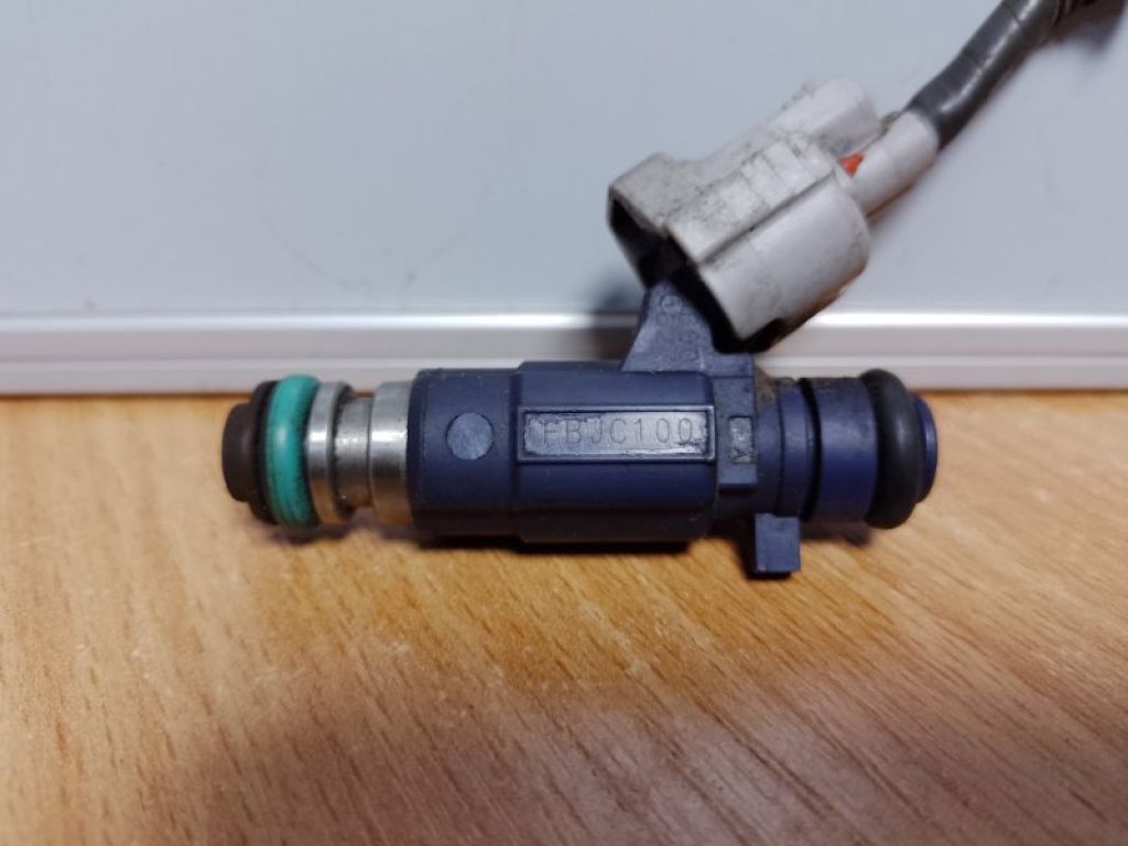 FBJC100 | Форсунка паливна NISSAN X-TRAIL T30 01-07 - Фото 4