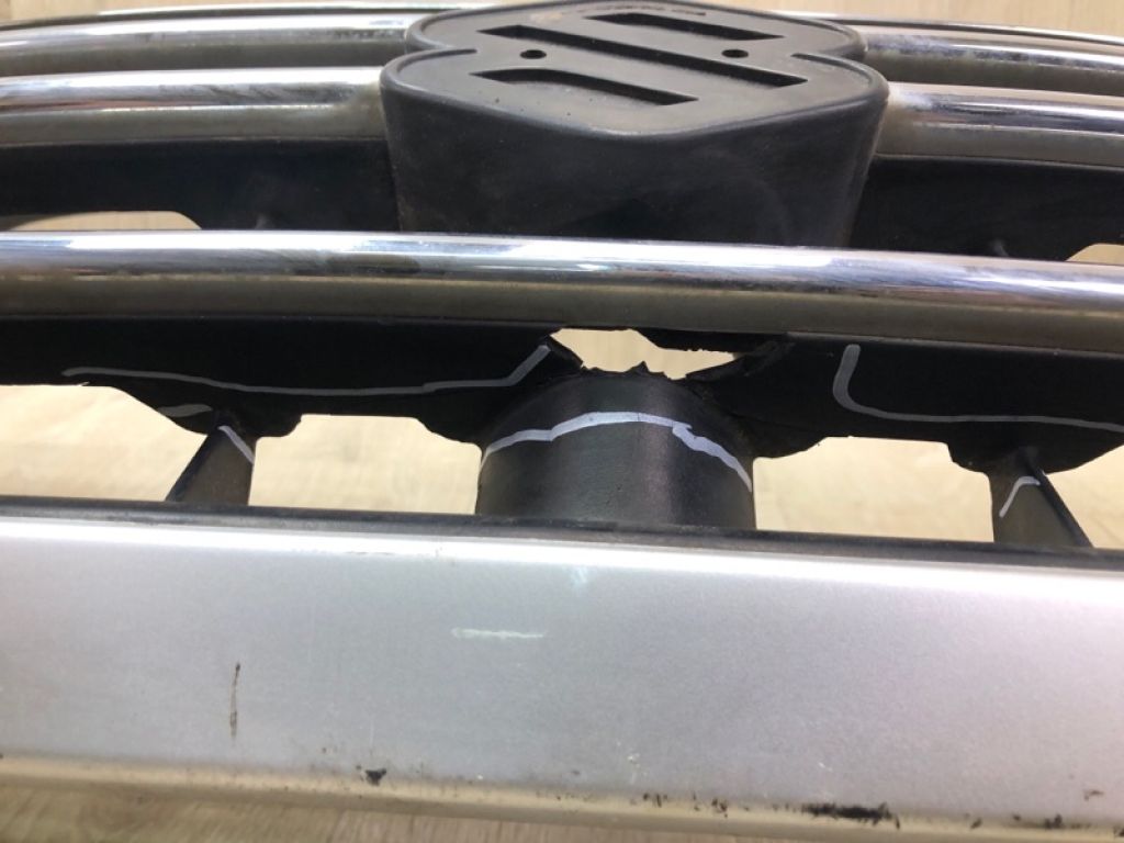 72111-65D10 | Решітка радіатора SUZUKI GRAND VITARA XL-7 01-06 - Фото 10