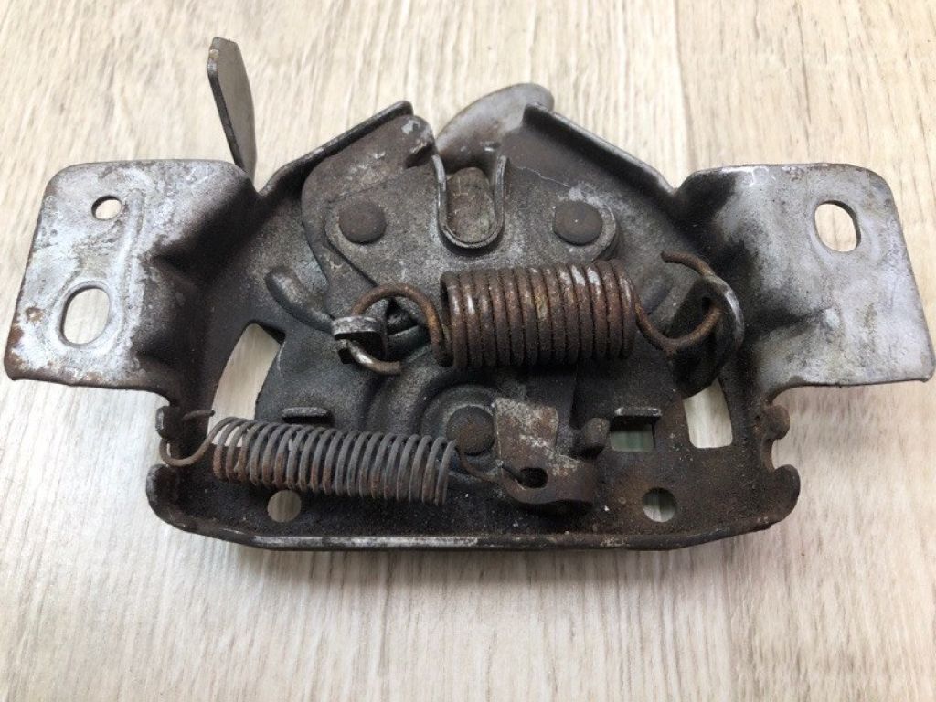 82110-65D12 | Замок капоту SUZUKI GRAND VITARA XL-7 01-06 - Фото 4