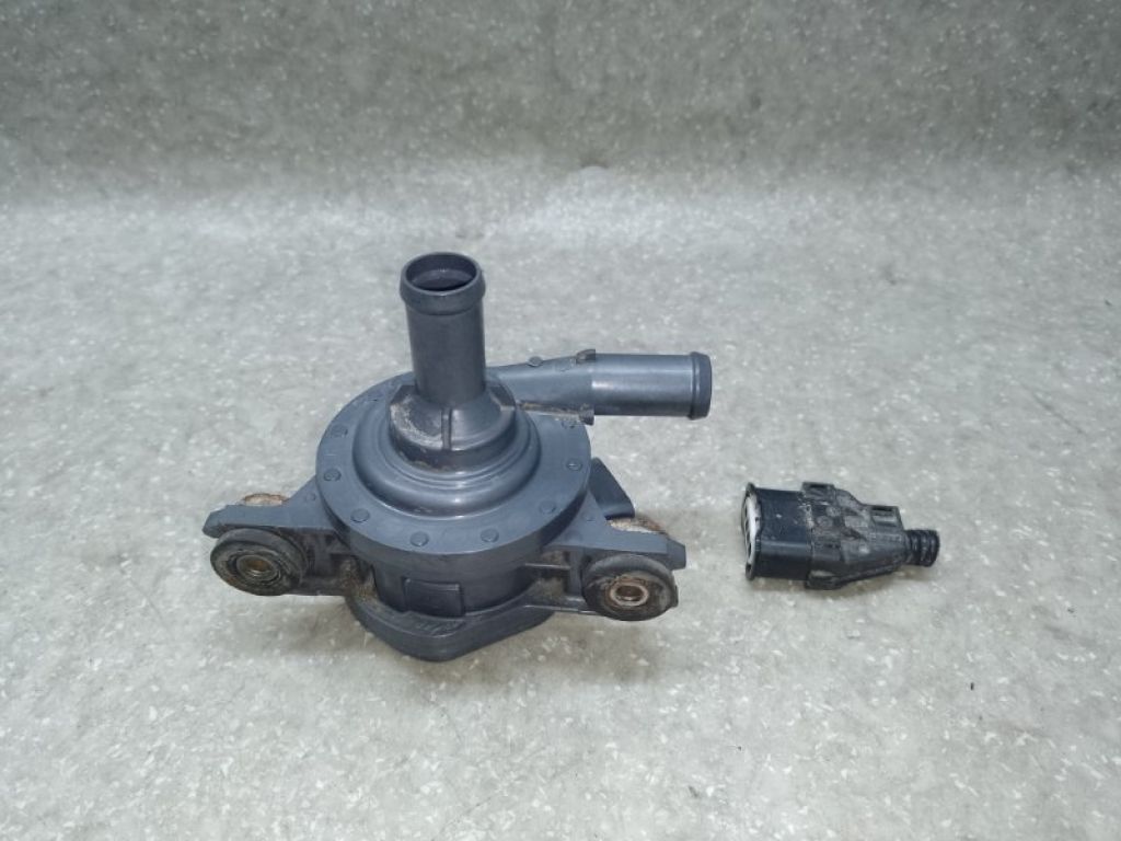 G9040-47040 | Помпа інвертора TOYOTA PRIUS 16-