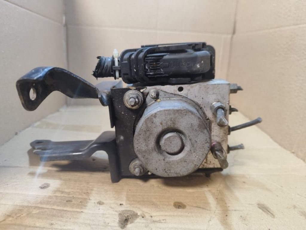 476609KA3A | Блок антиблокувальної системи NISSAN VERSA B17 11-19 - Фото 3