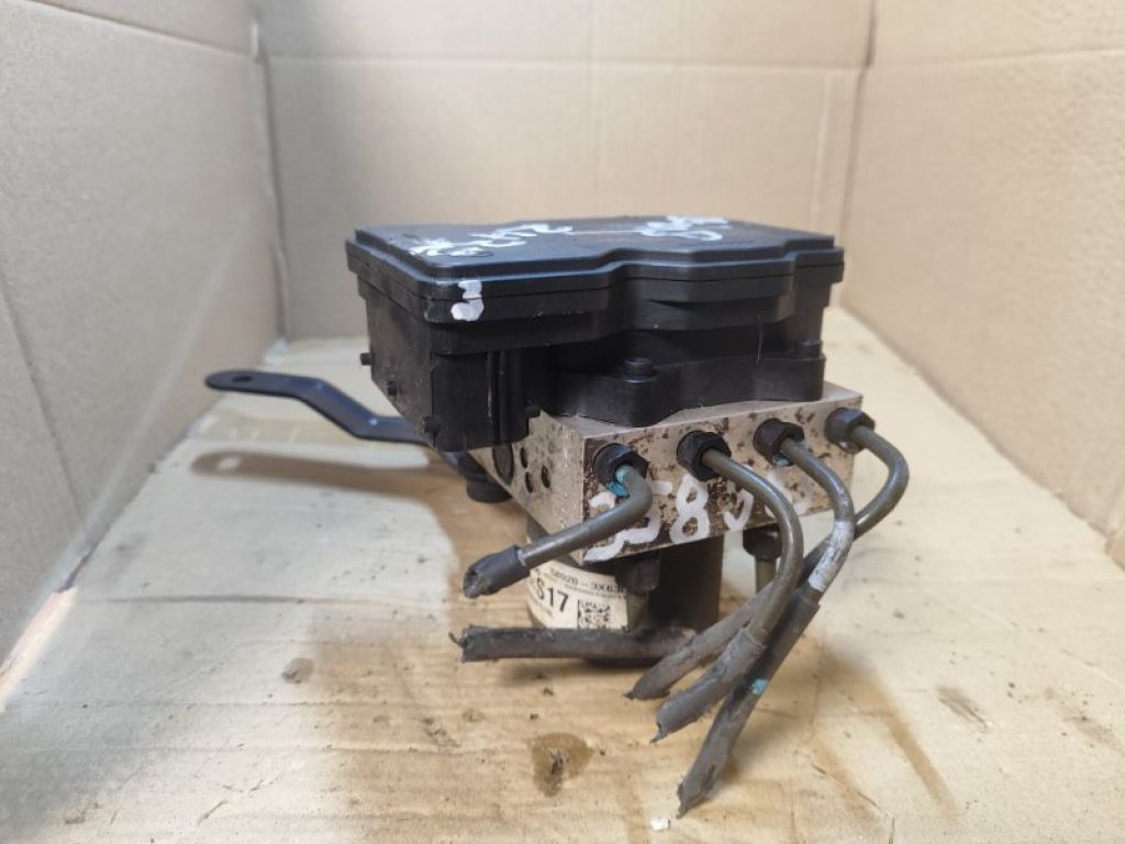 589203X630 | Блок антиблокувальної системи HYUNDAI ELANTRA MD 10-15