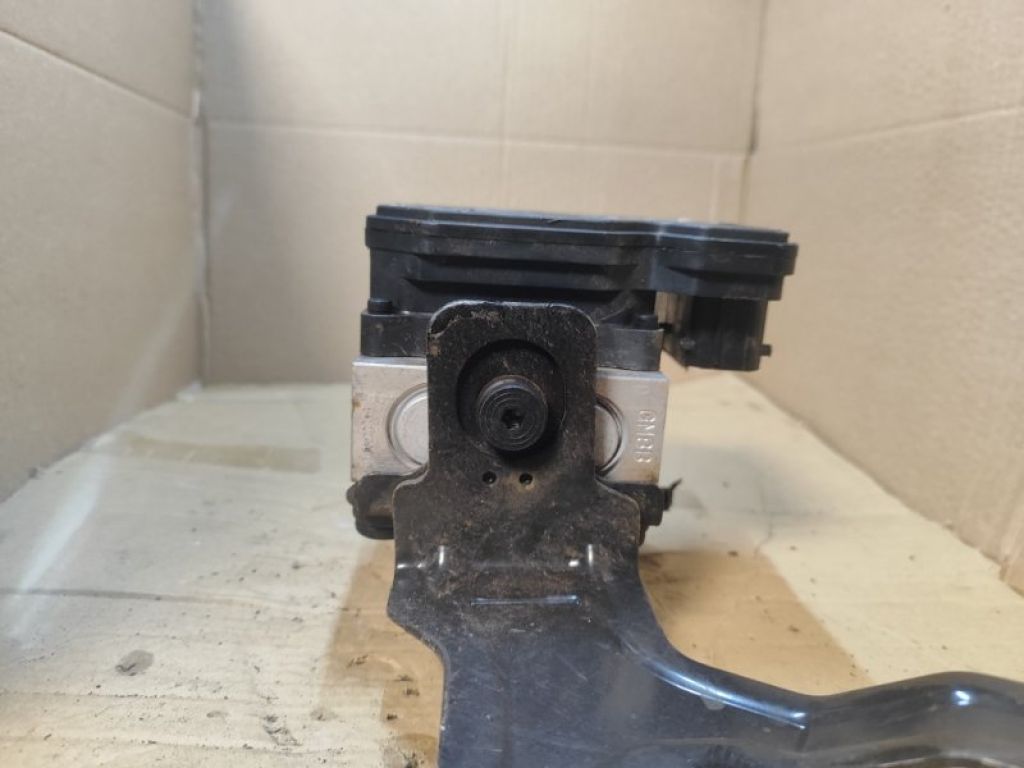 589203X630 | Блок антиблокувальної системи HYUNDAI ELANTRA MD 10-15 - Фото 4