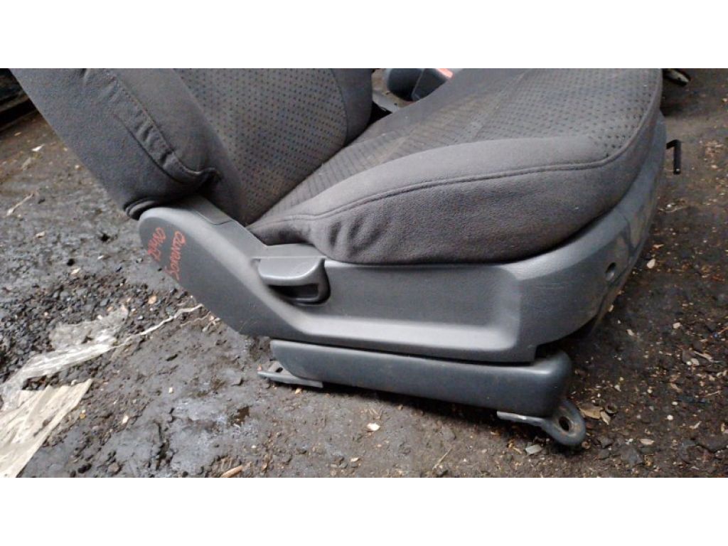 Сиденья комплект KIA SORENTO BL 02-09 - Фото 4