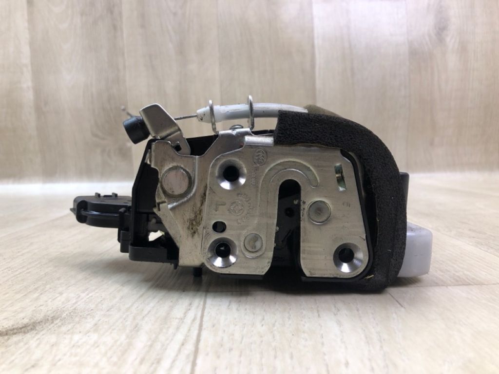 82501-3BA1A | Замок двері задн. лів. NISSAN VERSA B17 11-19 - Фото 3