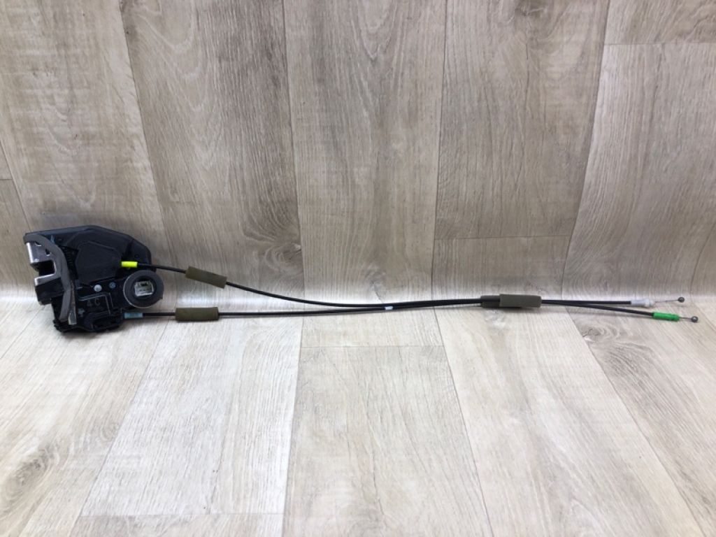 69060-33120 | Замок двери задн. лев. TOYOTA CAMRY 40 06-11