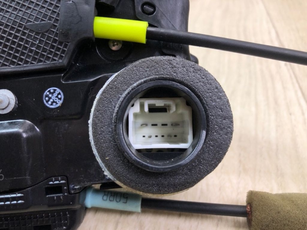 69060-33120 | Замок двери задн. лев. TOYOTA CAMRY 40 06-11 - Фото 6