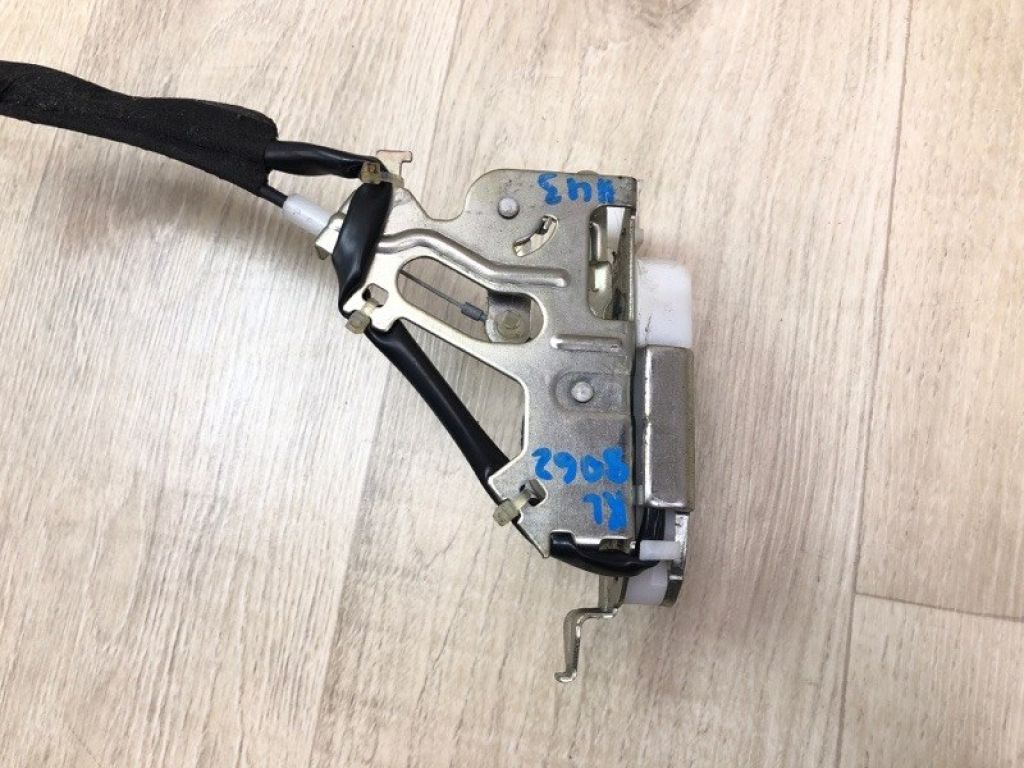 69390-04020 | Замок двері задн. лів. TOYOTA TACOMA 05-15 - Фото 4