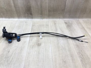 Замок двері задн. лів. TOYOTA TACOMA 05-15