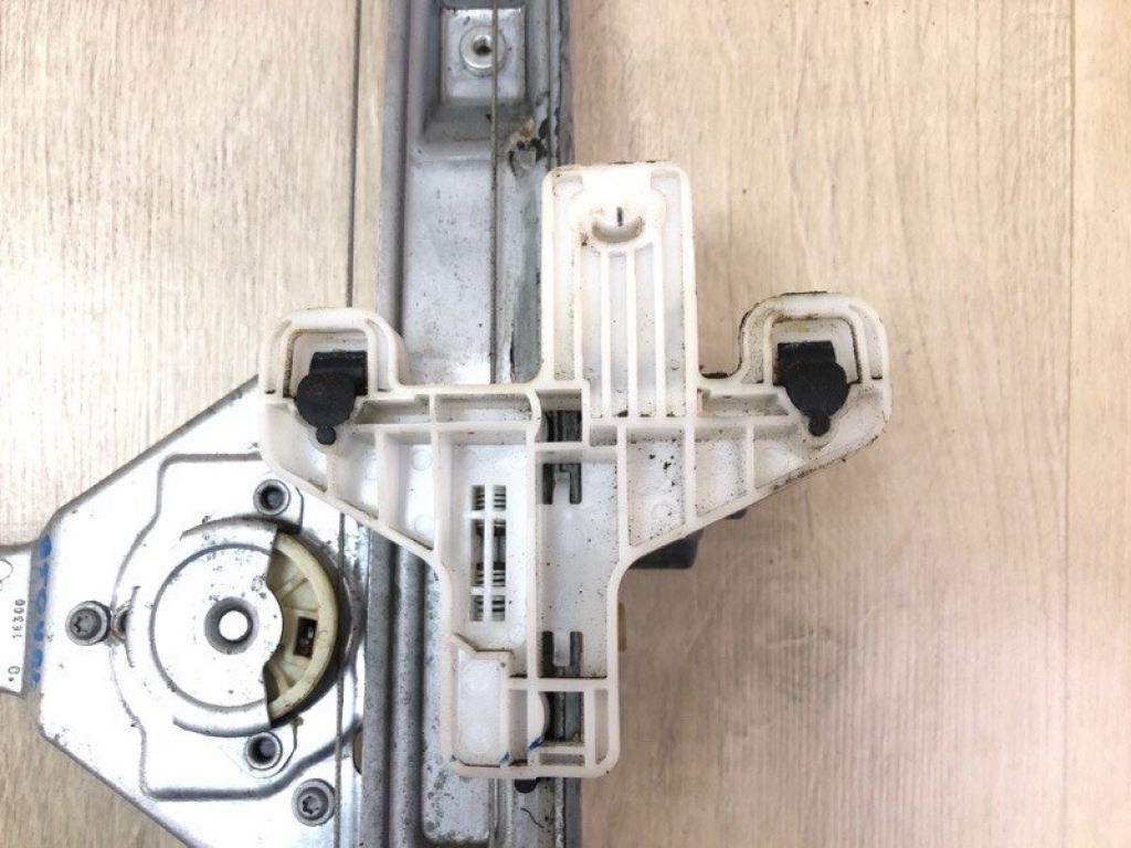 68002889AA | Склопідйомник задн. лів. JEEP COMPASS 06-16 - Фото 4