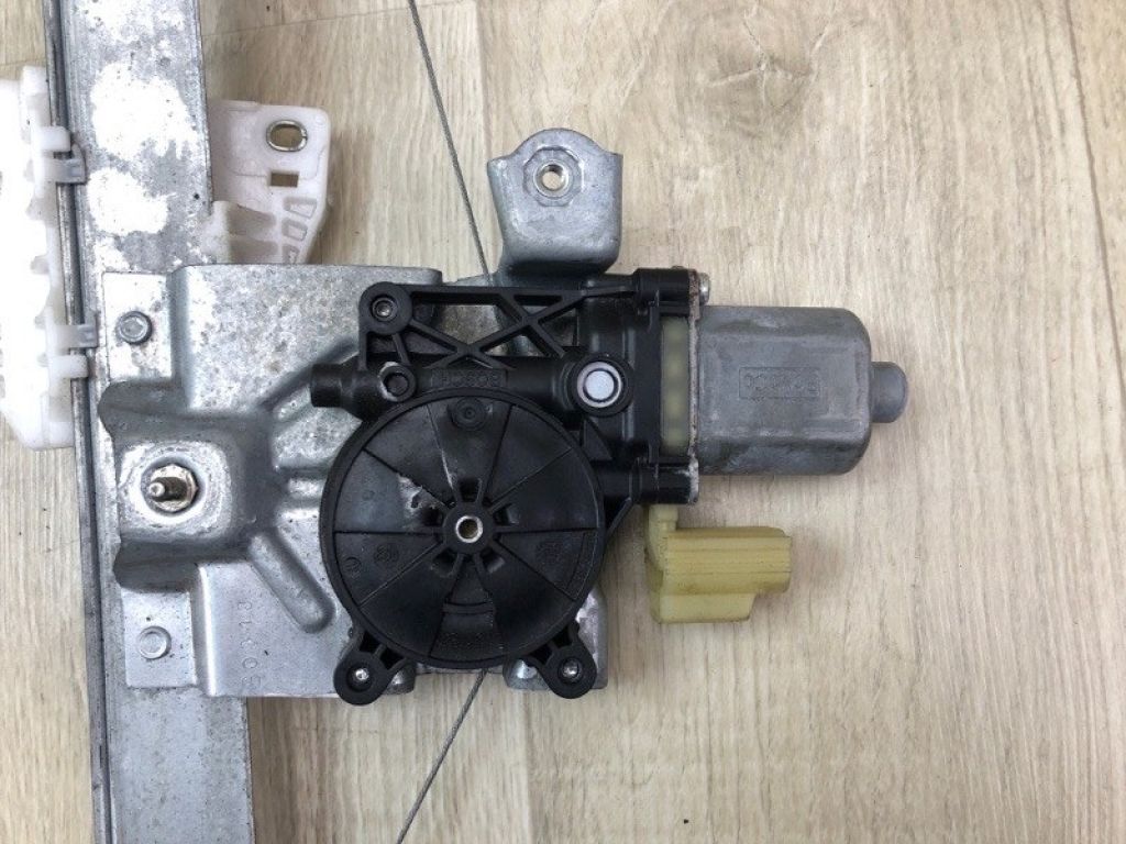 CJ5Z-7827001-C | Склопідйомник задн. лів. FORD ESCAPE 12-19 - Фото 3