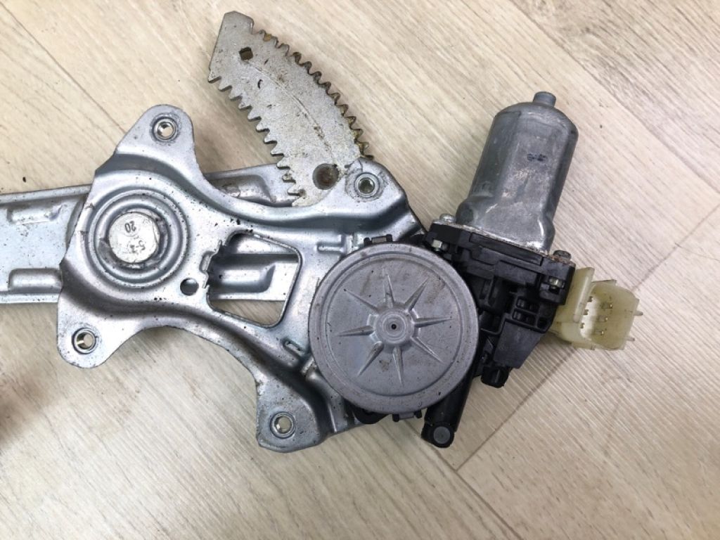 82721-4BA1A | Склопідйомник задн. лів. NISSAN X-TRAIL/ROGUE T32 13-20 - Фото 3