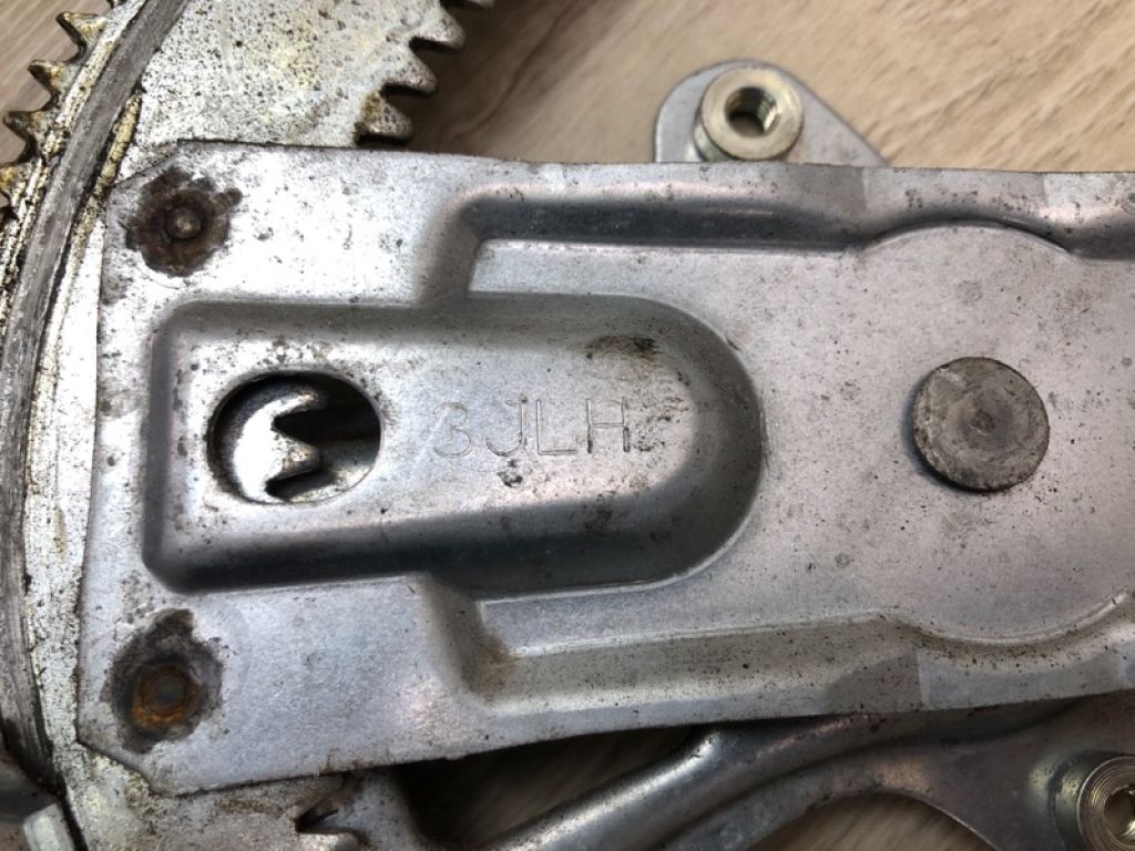 82721-4BA1A | Склопідйомник задн. лів. NISSAN X-TRAIL/ROGUE T32 13-20 - Фото 6