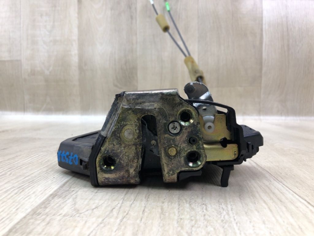 69050-33071 | Замок двери задн. прав. TOYOTA CAMRY 30 02-06 - Фото 3