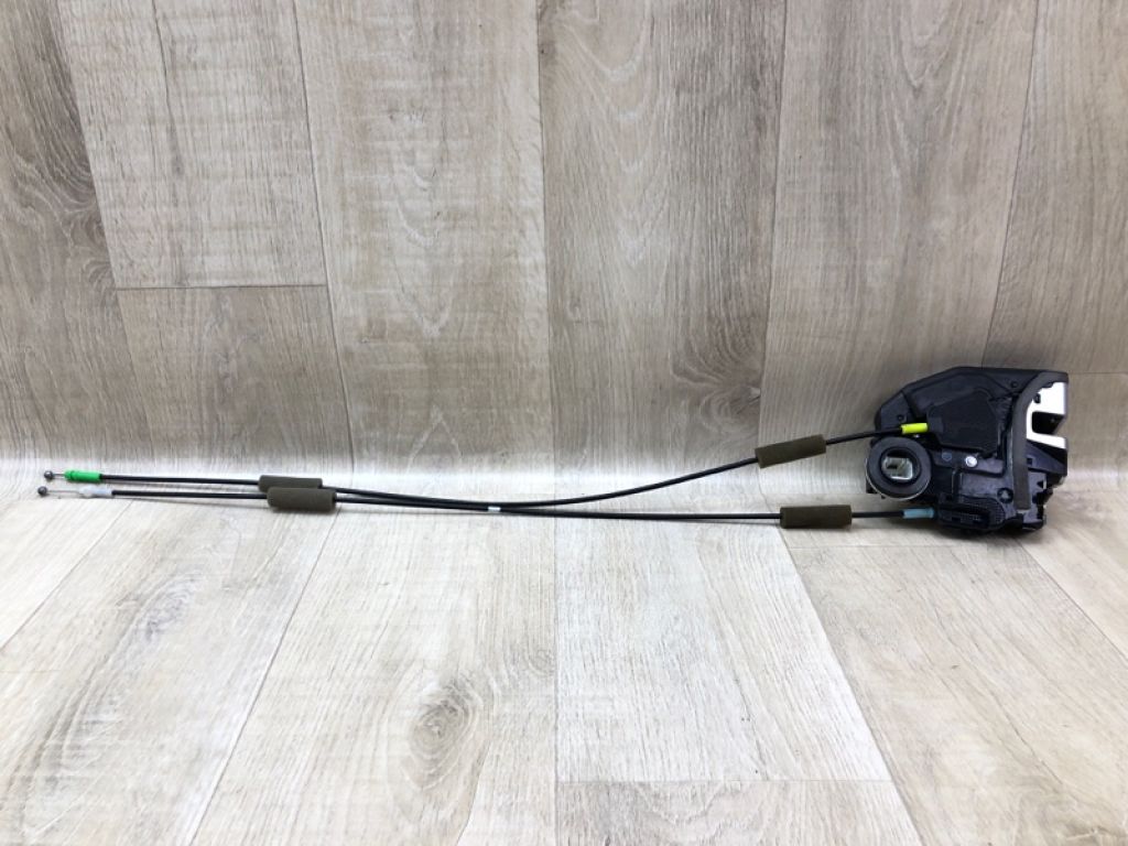 69050-33120 | Замок двери задн. прав. TOYOTA CAMRY 40 06-11