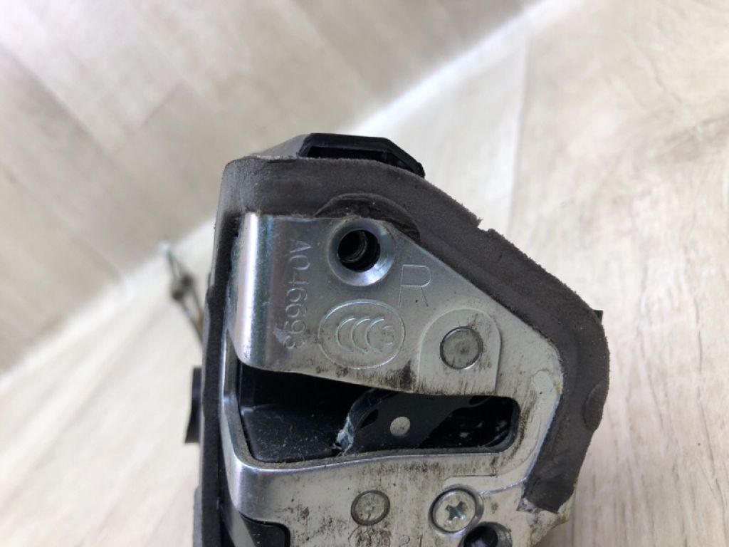 69050-33120 | Замок двери задн. прав. TOYOTA CAMRY 40 06-11 - Фото 8