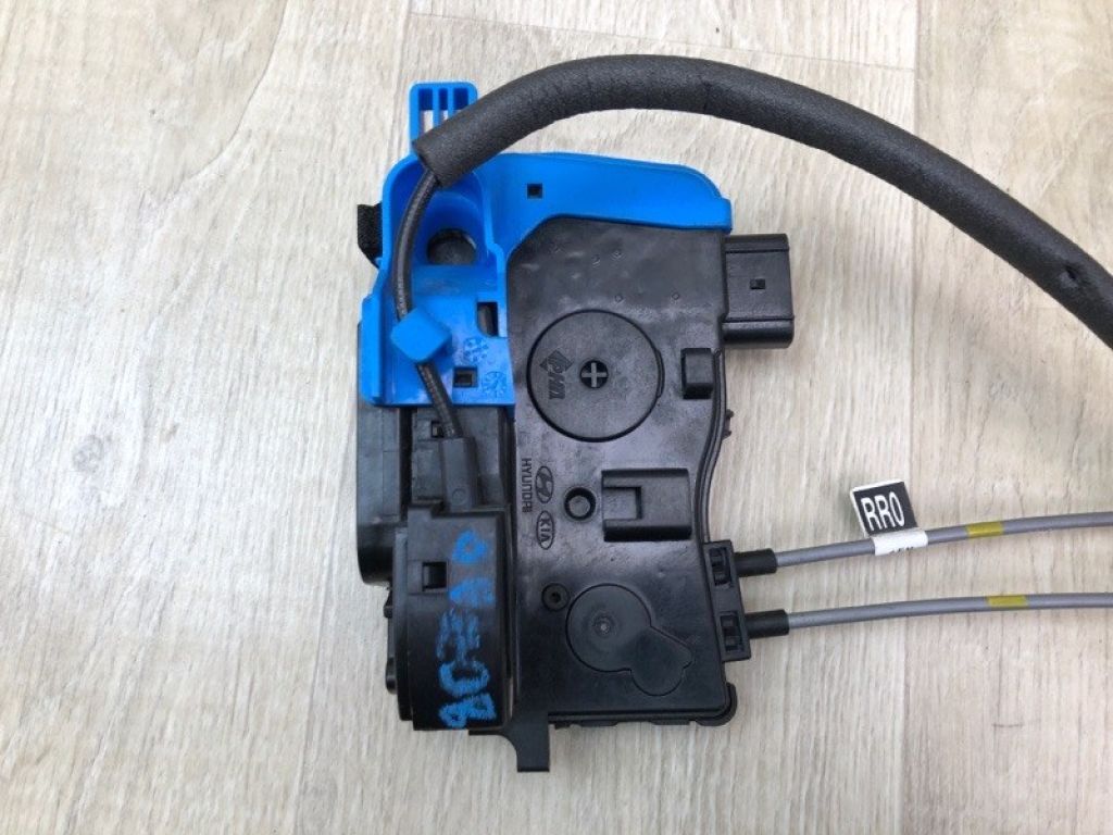 81420-2V000 | Замок двери задн. прав. HYUNDAI VELOSTER 11-18 - Фото 4