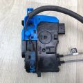 81420-2V000 | Замок двери задн. прав. HYUNDAI VELOSTER 11-18 - Превью 4