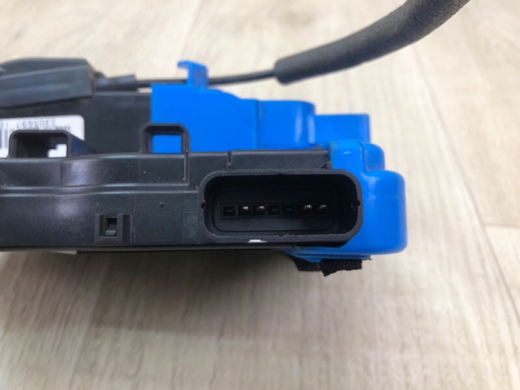 81420-2V000 | Замок двери задн. прав. HYUNDAI VELOSTER 11-18 - Фото 8